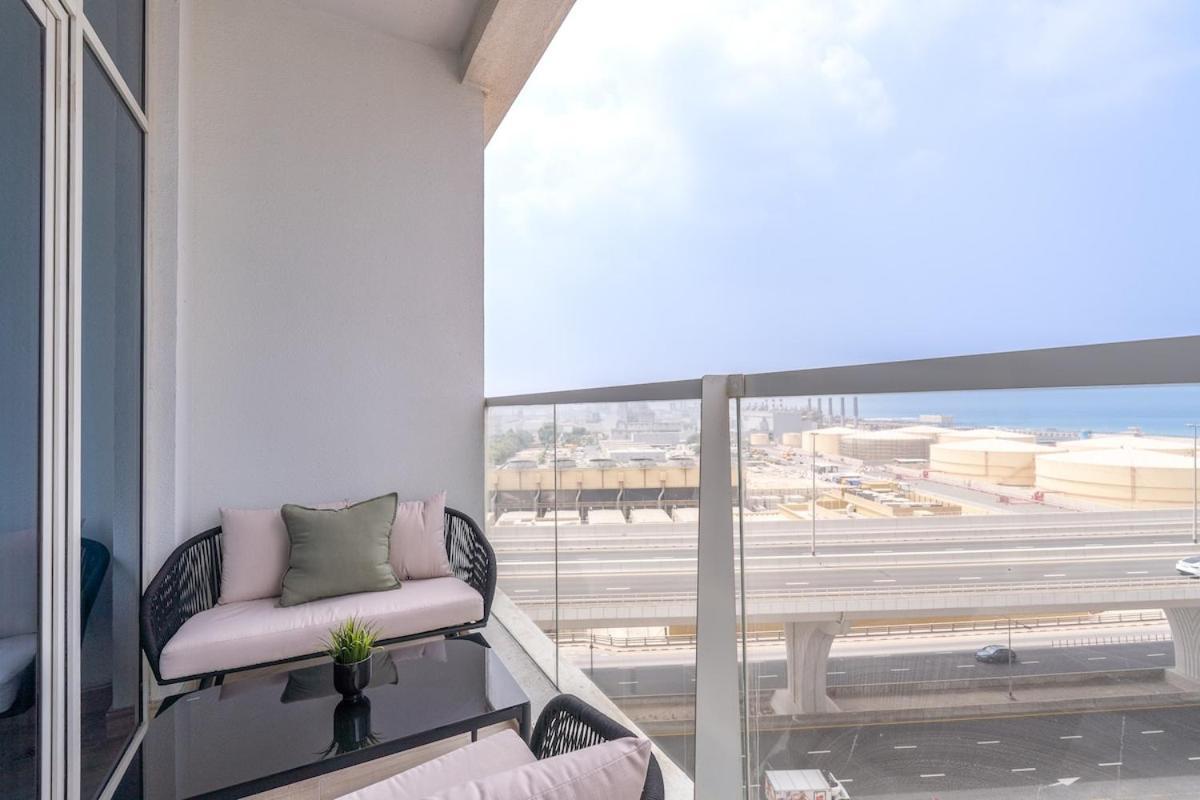 Bright 1-Bedroom Apartment In Dubai Marina Exterior photo