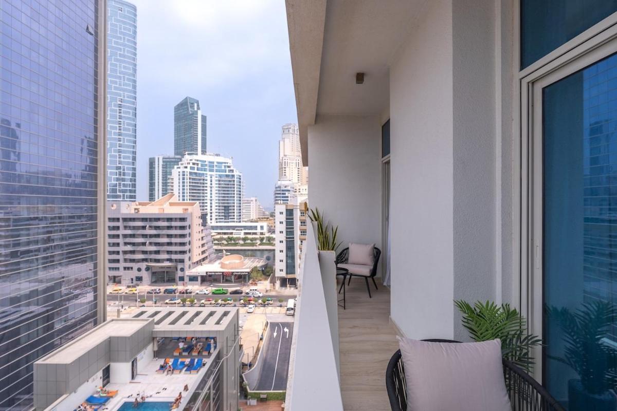 Bright 1-Bedroom Apartment In Dubai Marina Exterior photo